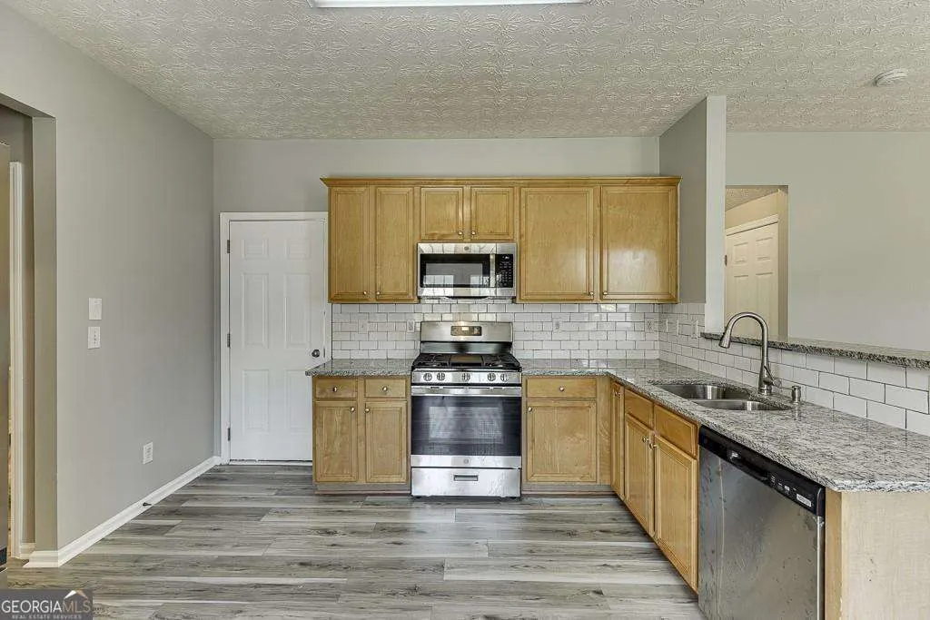 678 Clairidge Elm Trail