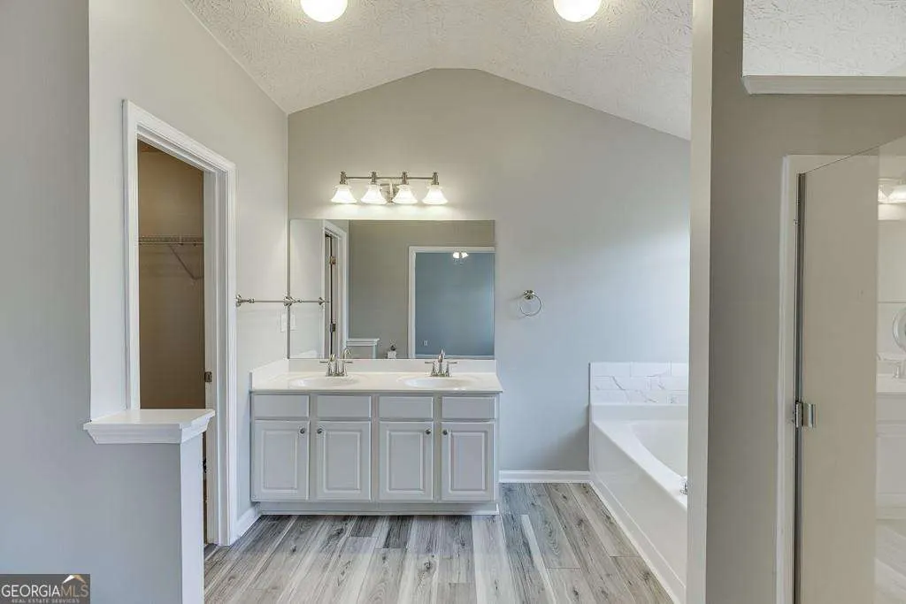 678 Clairidge Elm Trail