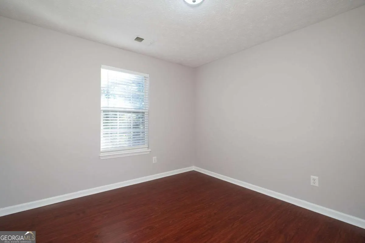 2911 Noah Drive