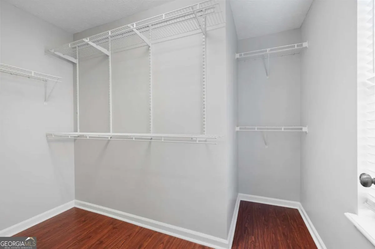 2911 Noah Drive