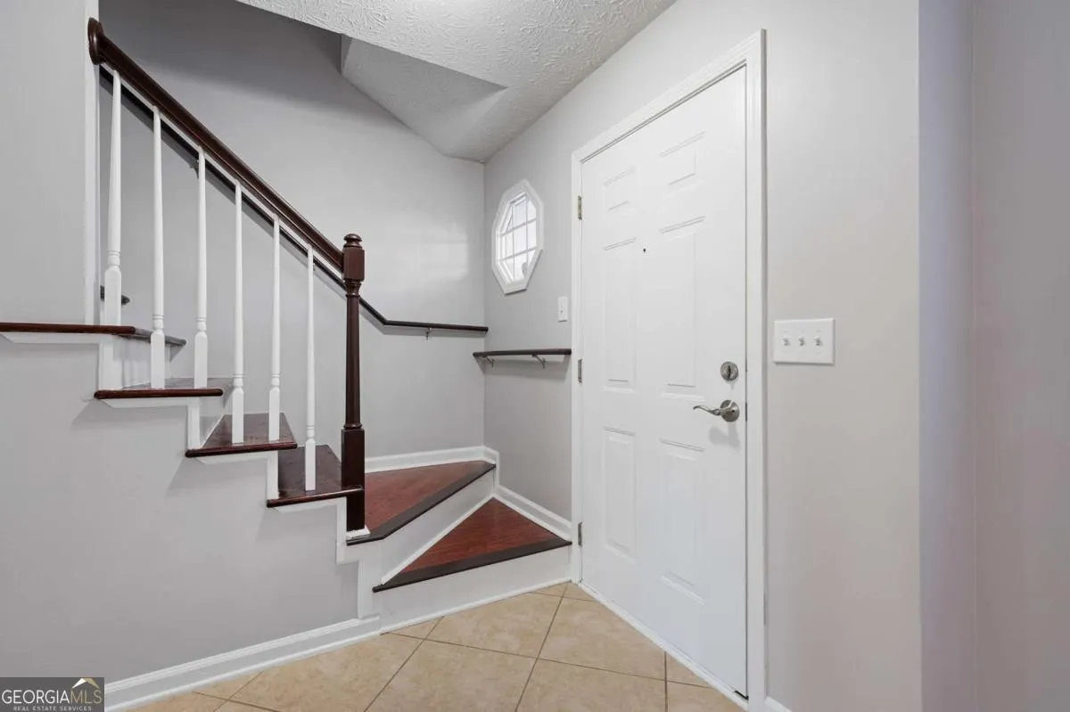 2911 Noah Drive