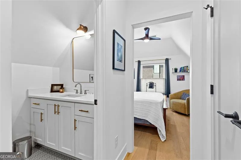 307 Ravenhurst