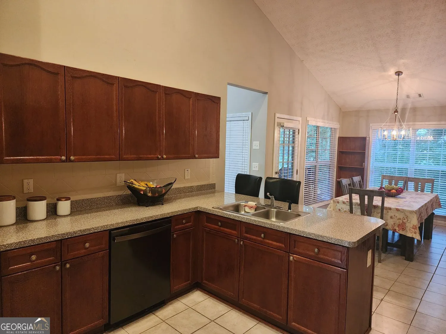 2422 Snowshoe Bend