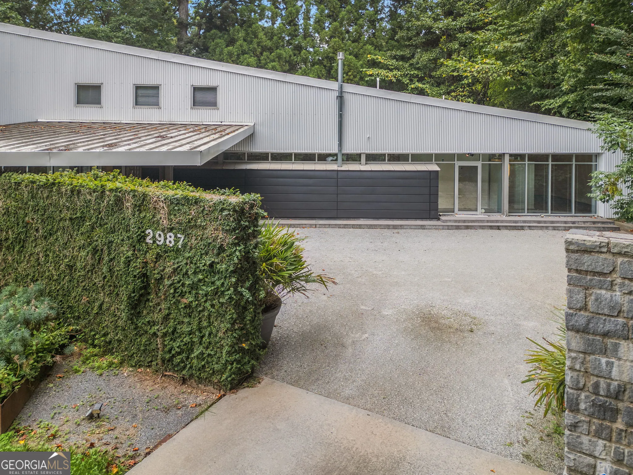 2987 Northside Drive NW