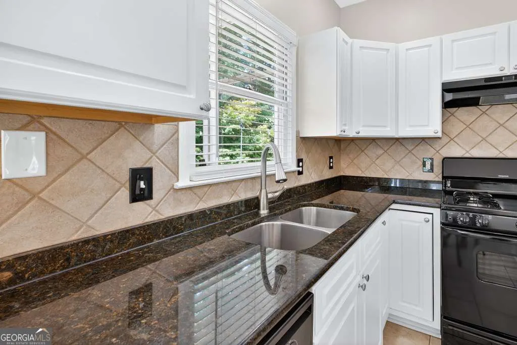 3330 Avocet Court, #1