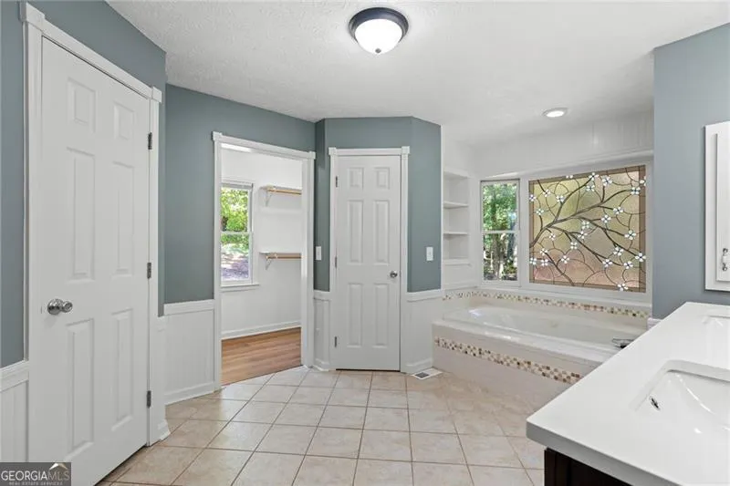 3555 Chattahoochee Road