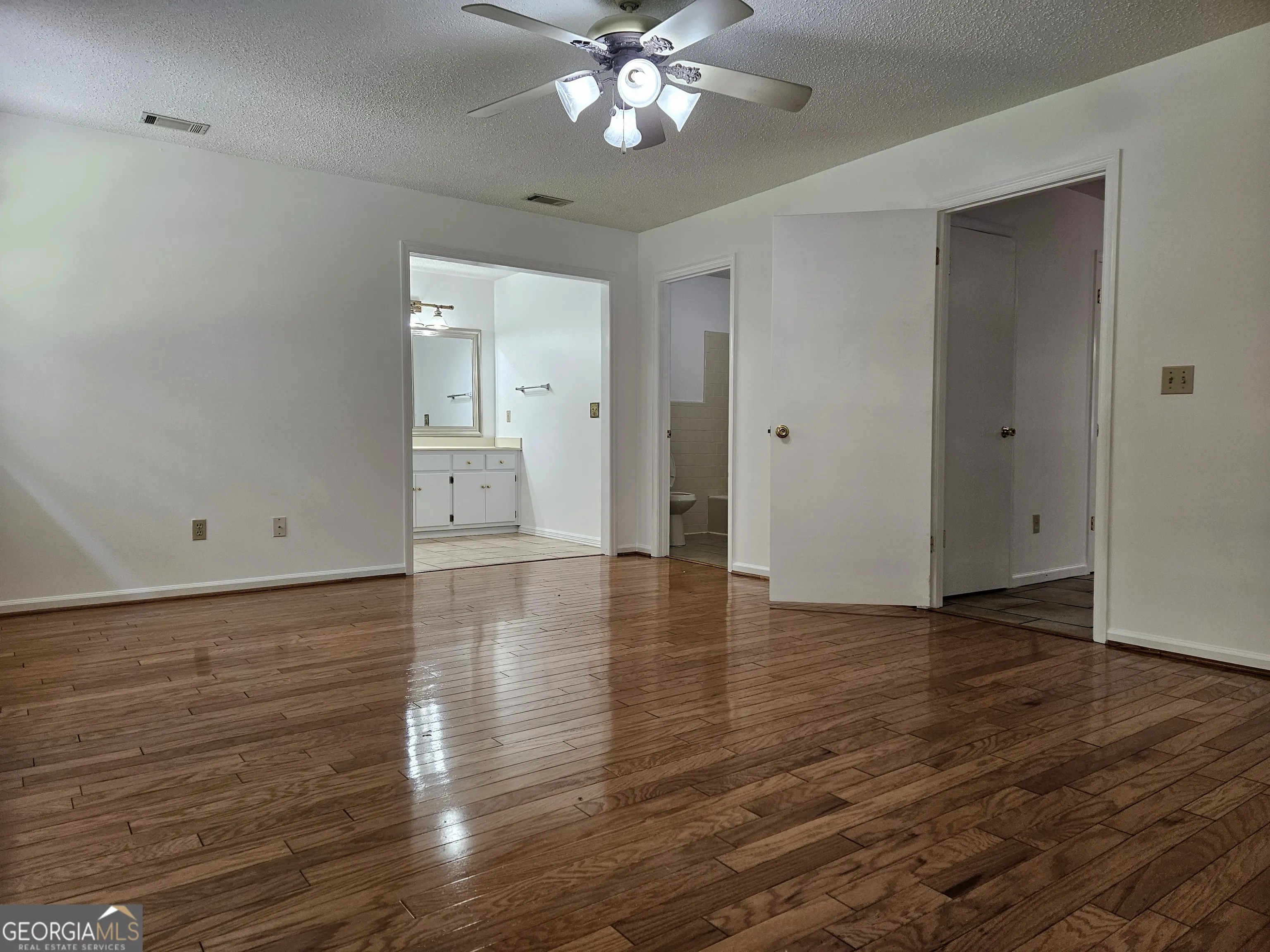 29 Jef Road