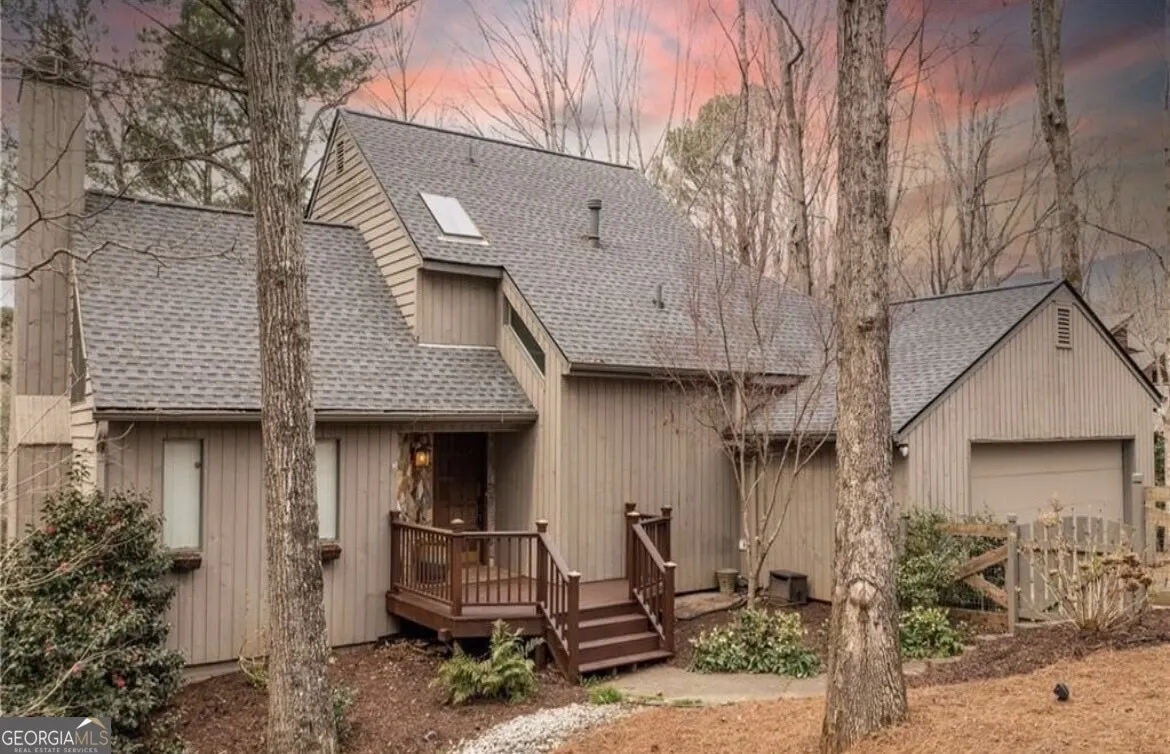 4209 Loch Highland Parkway NE