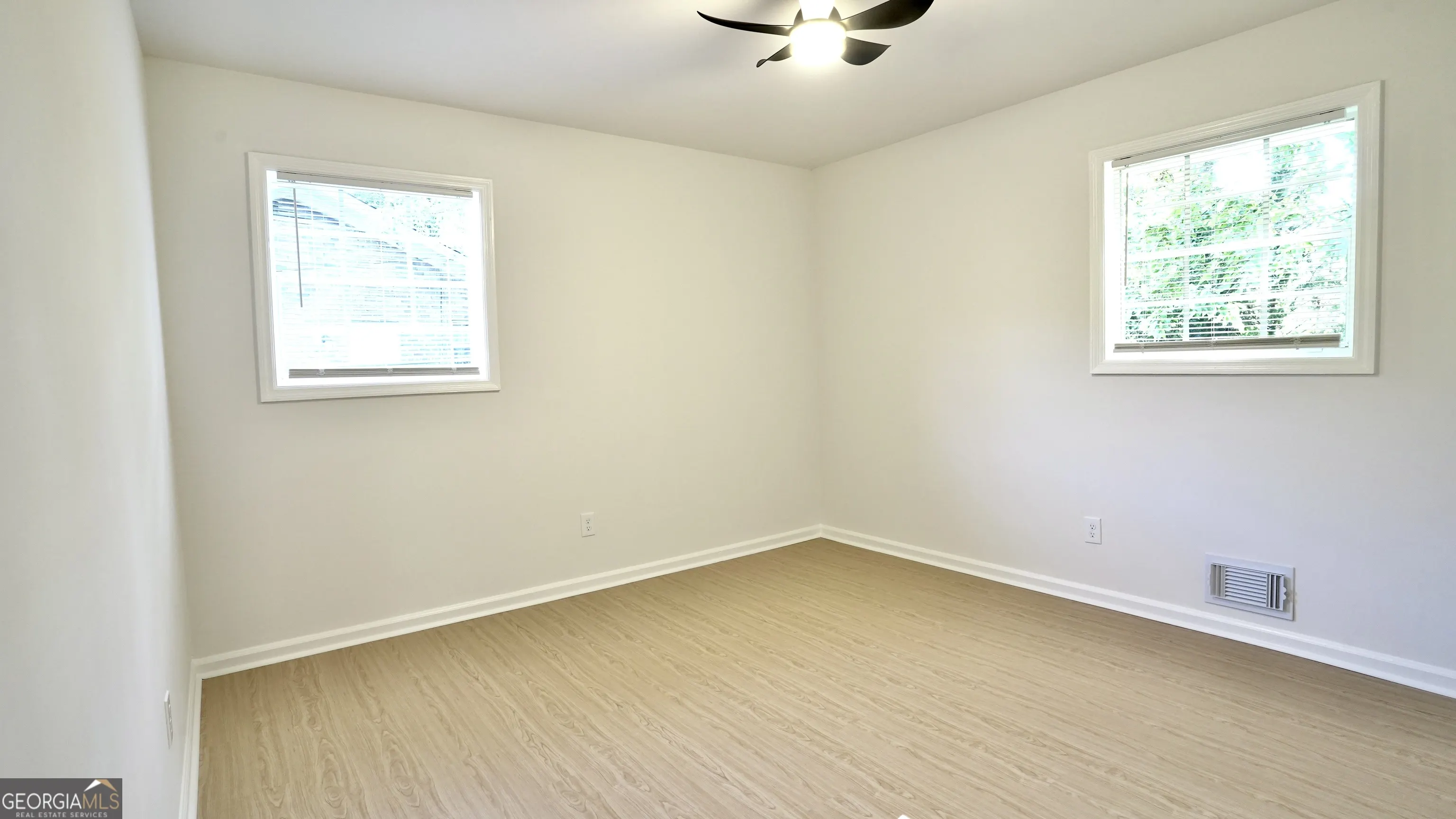 868 Maxey Hill Court