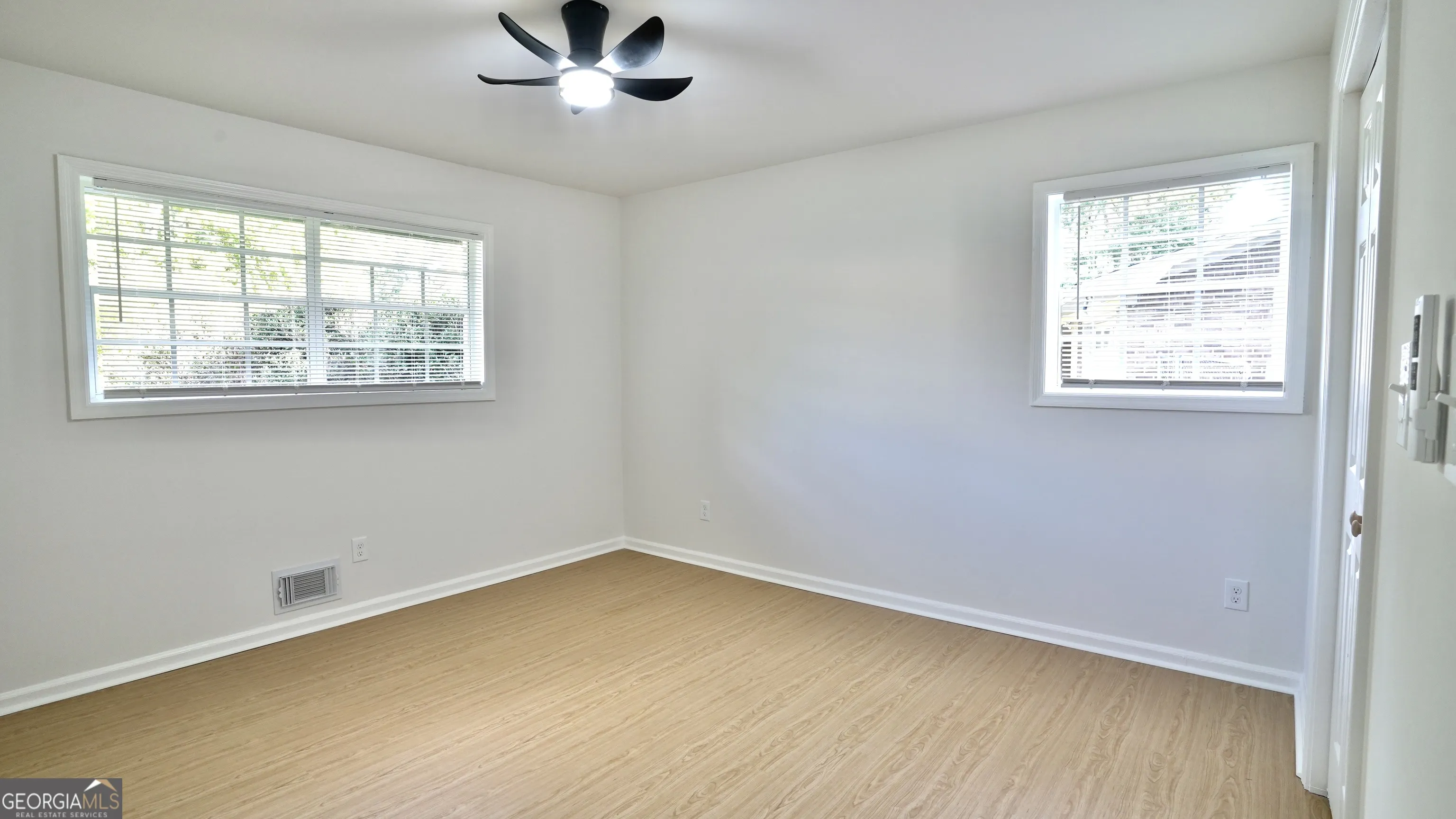 868 Maxey Hill Court