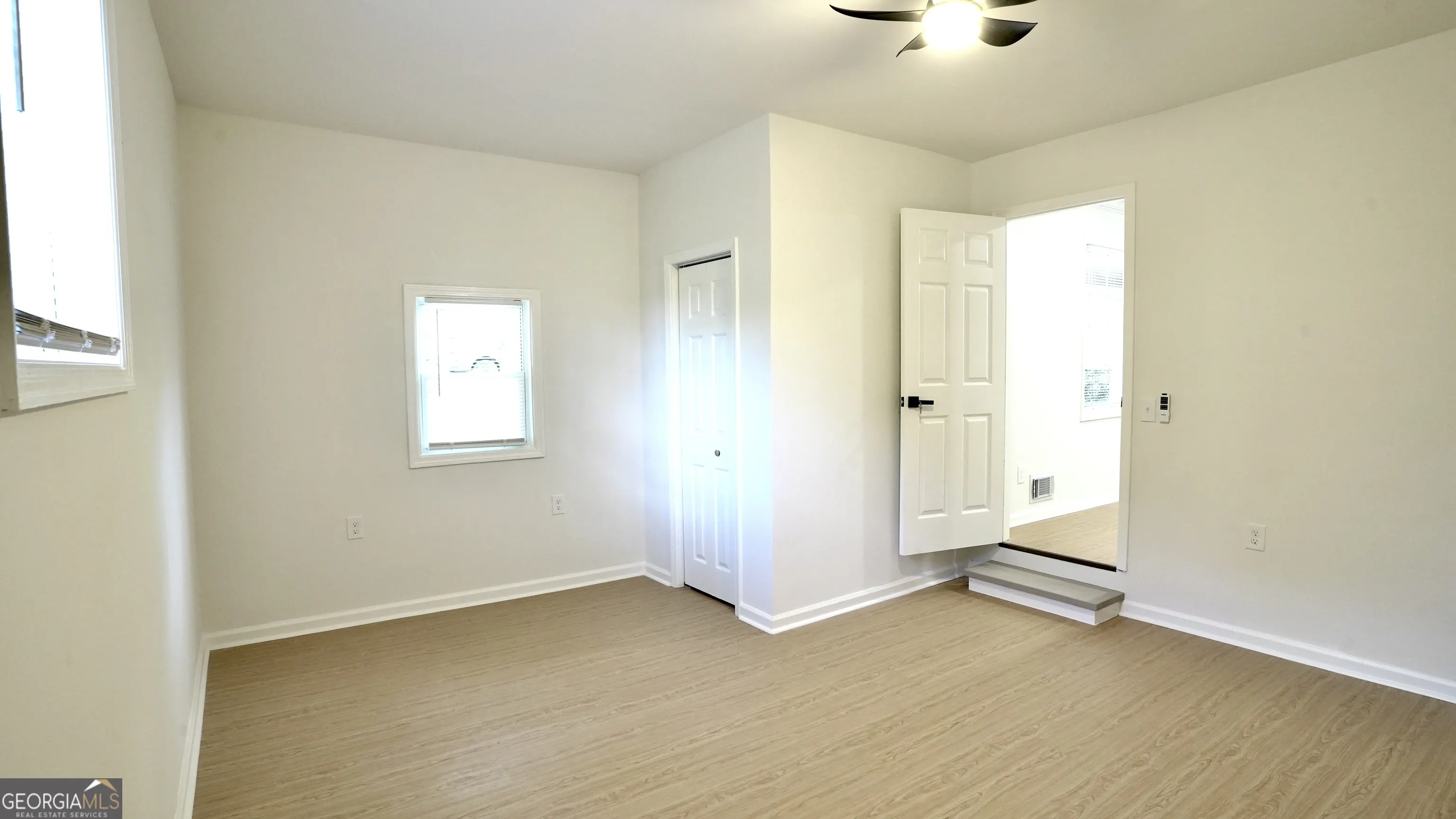 868 Maxey Hill Court