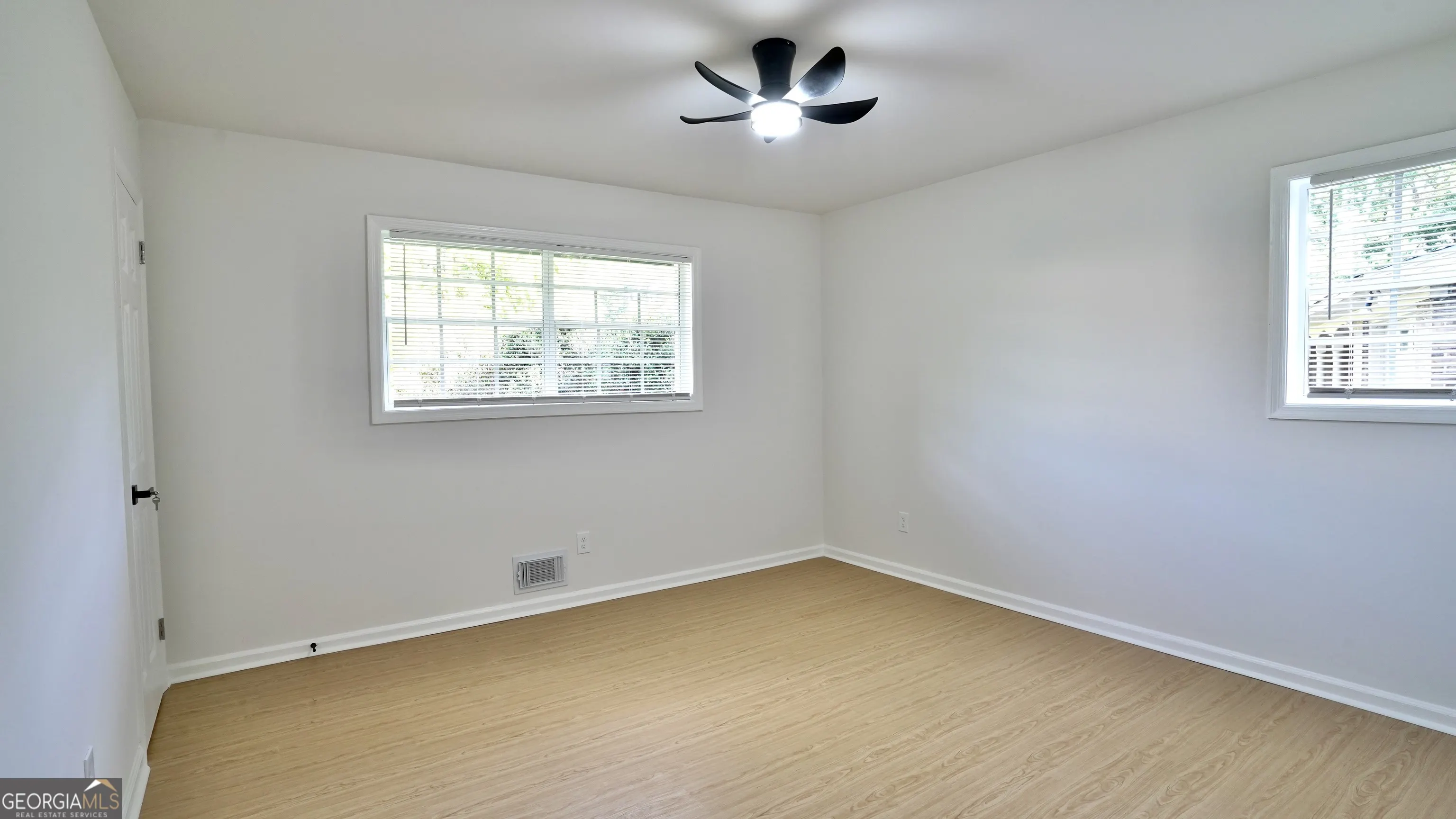 868 Maxey Hill Court