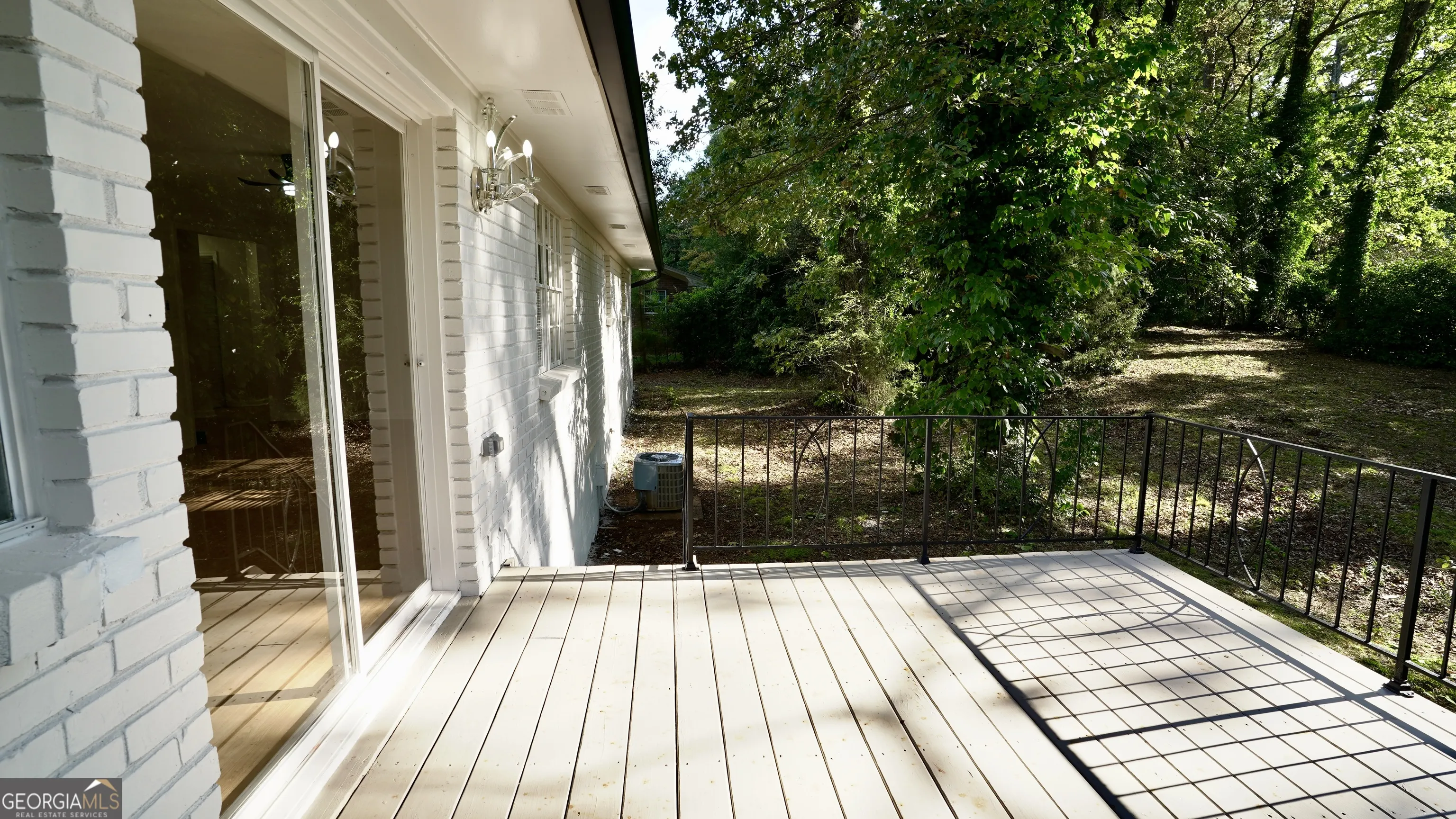 868 Maxey Hill Court