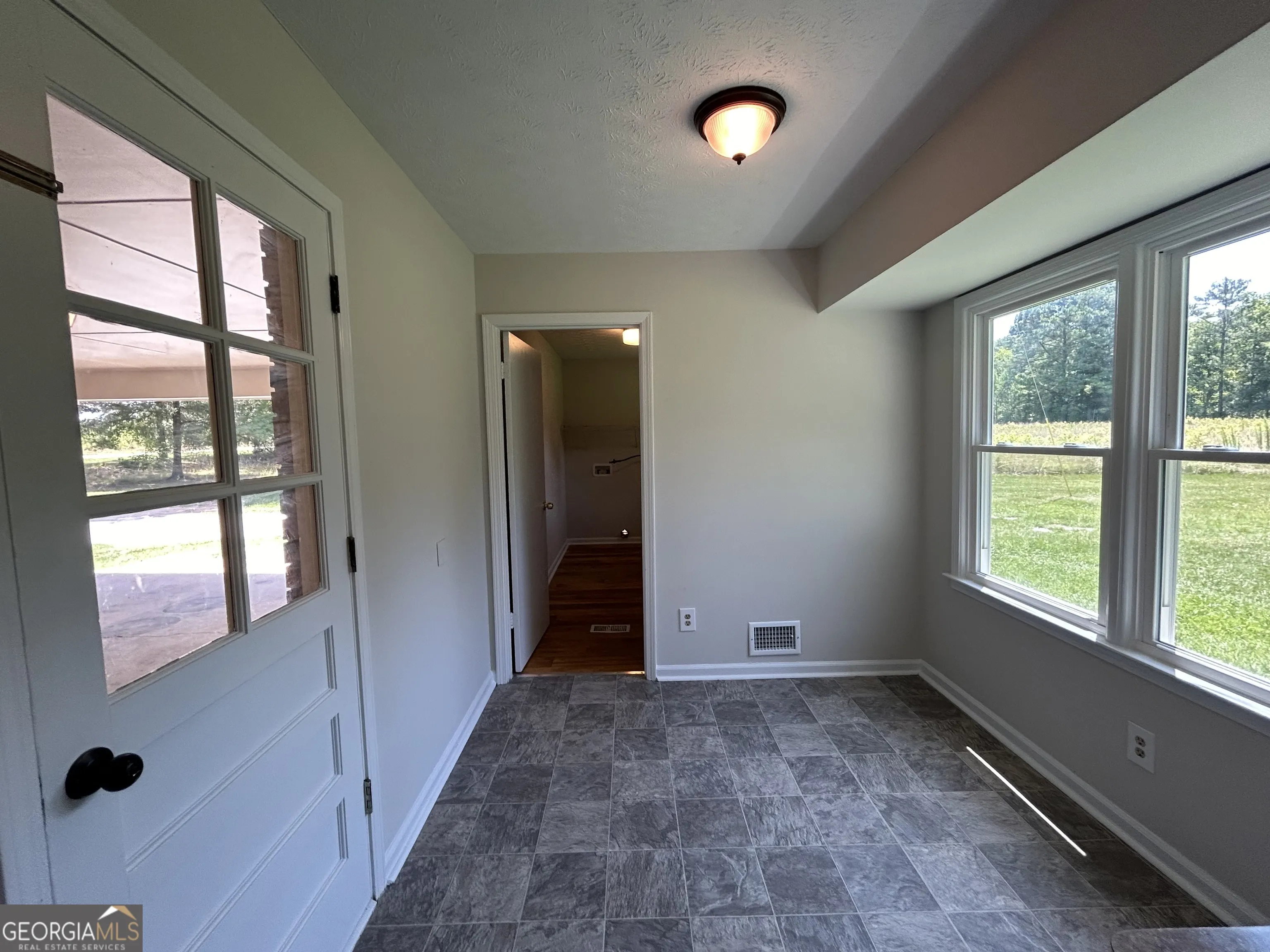 488 Dogwood Trail