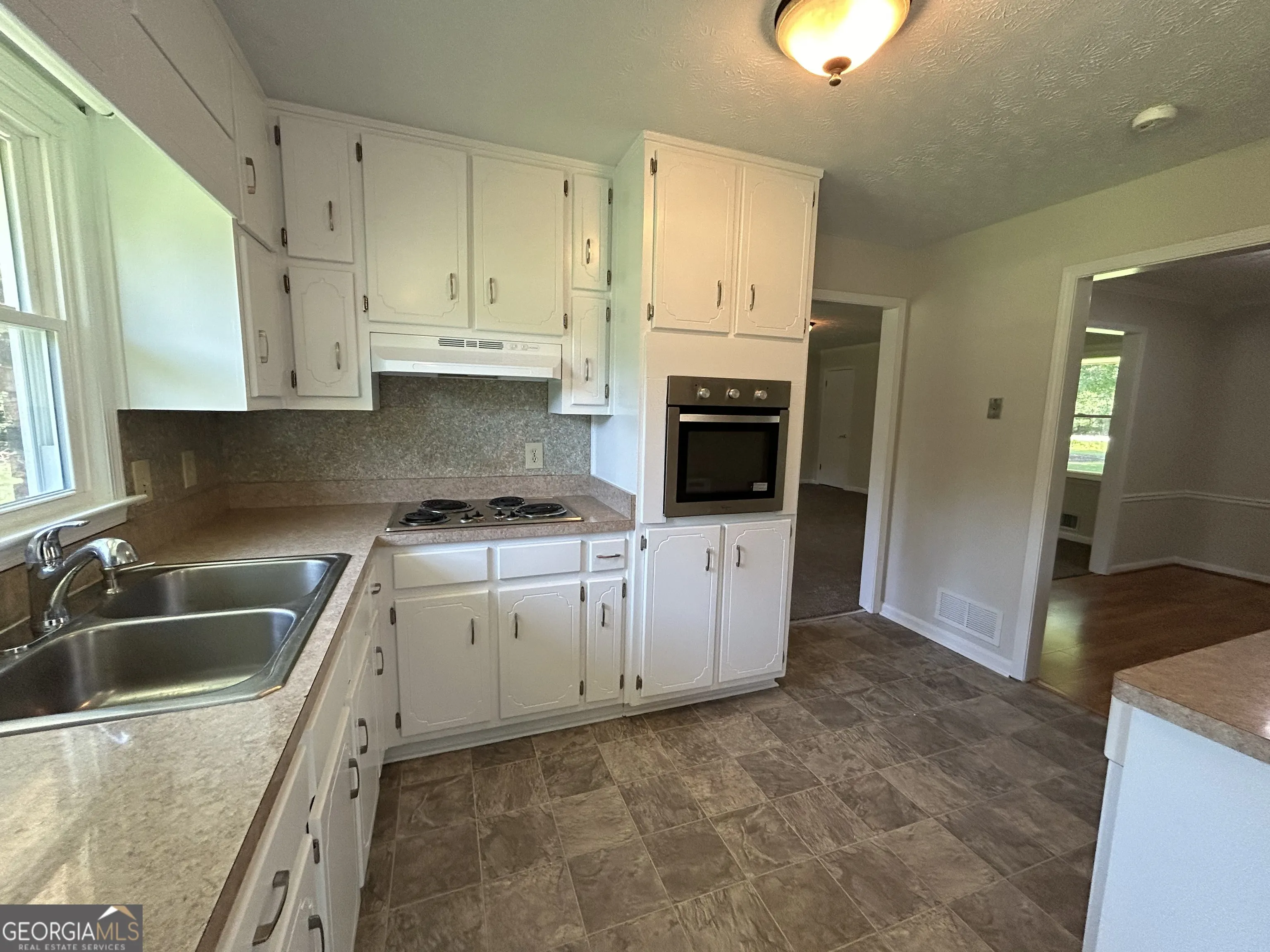 488 Dogwood Trail