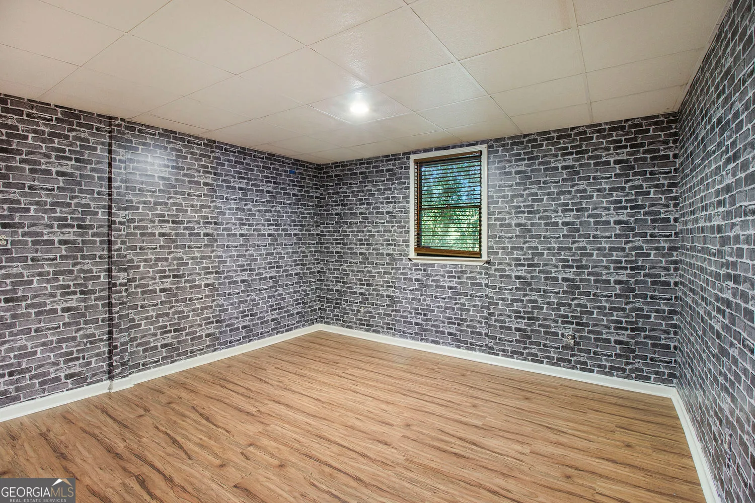 60 Woodland Road SW