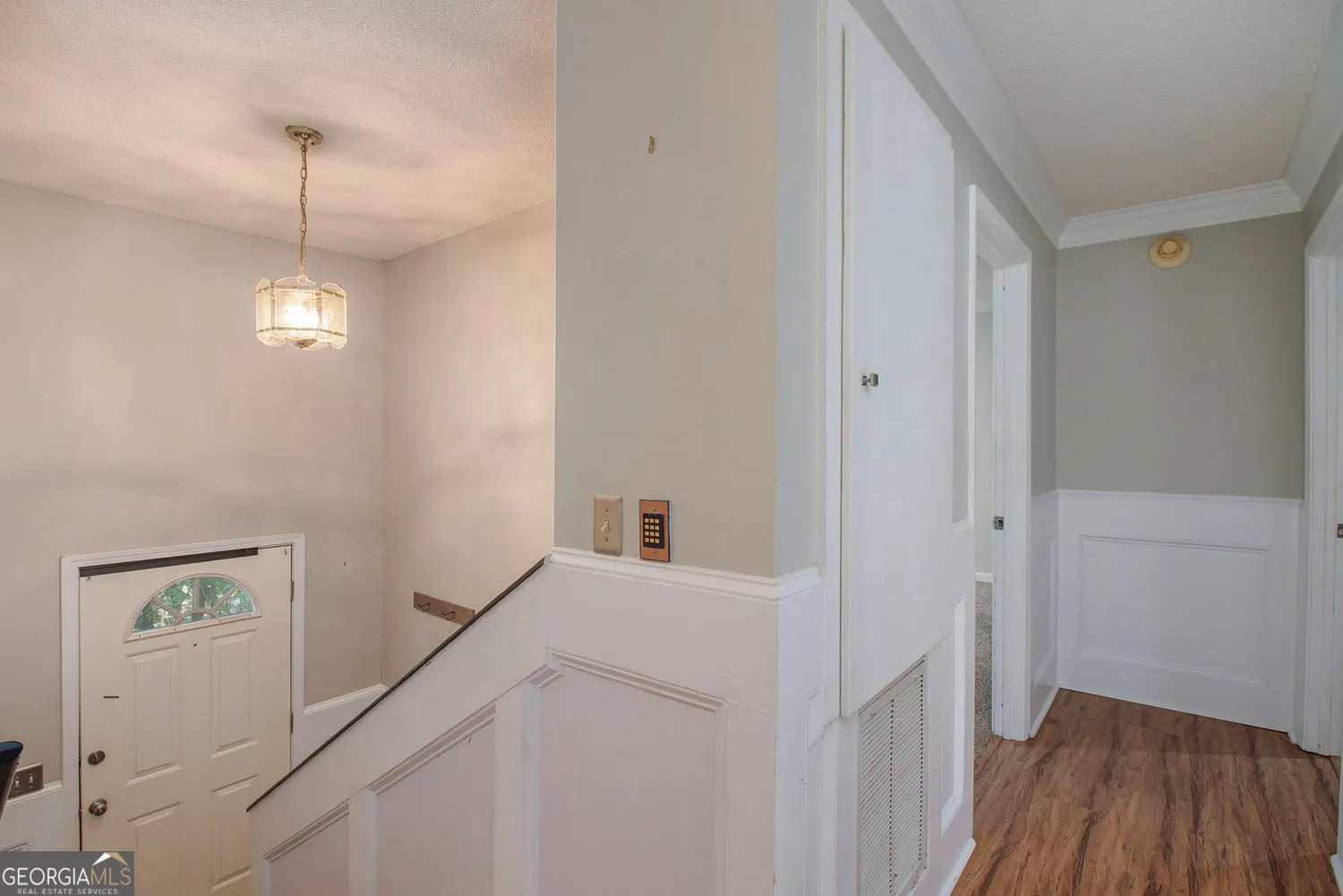 60 Woodland Road SW