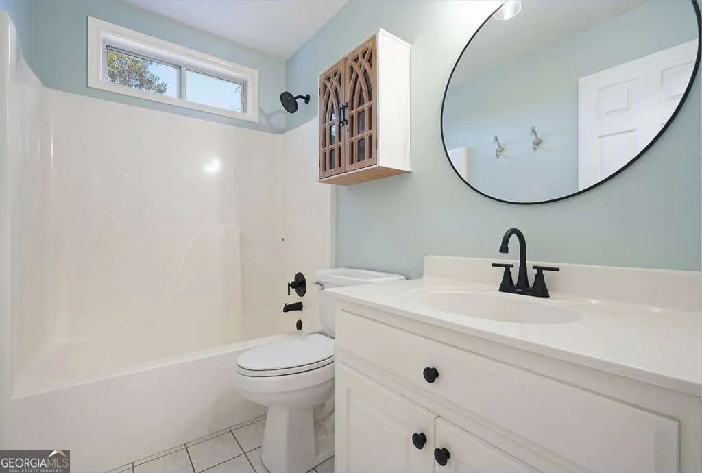 1124 Fieldstone Drive