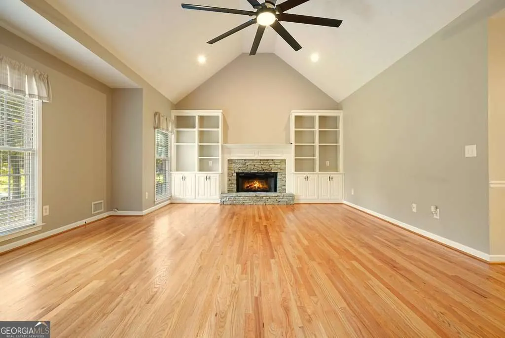 1124 Fieldstone Drive