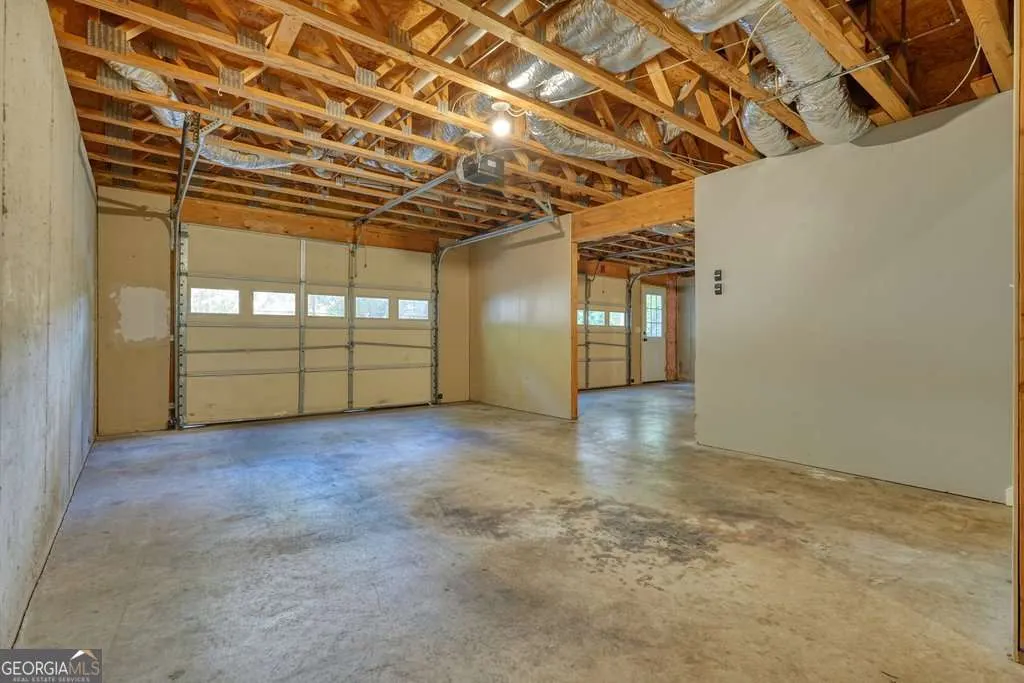 1124 Fieldstone Drive
