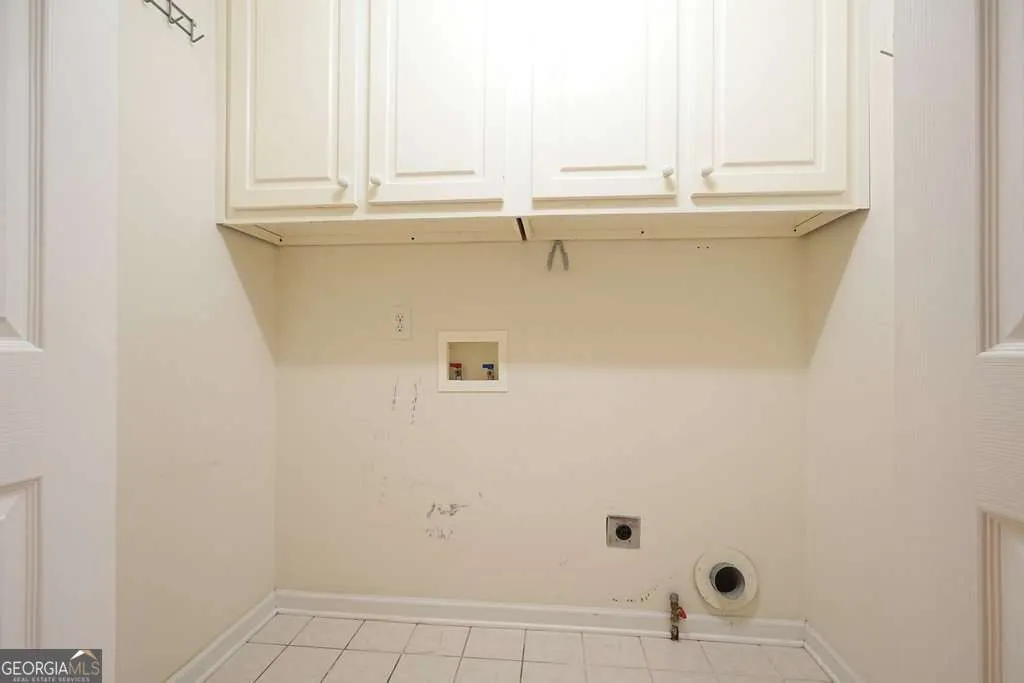 1124 Fieldstone Drive