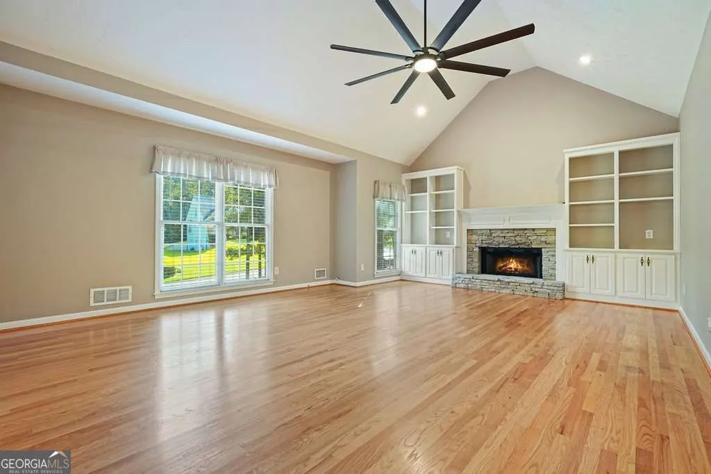 1124 Fieldstone Drive