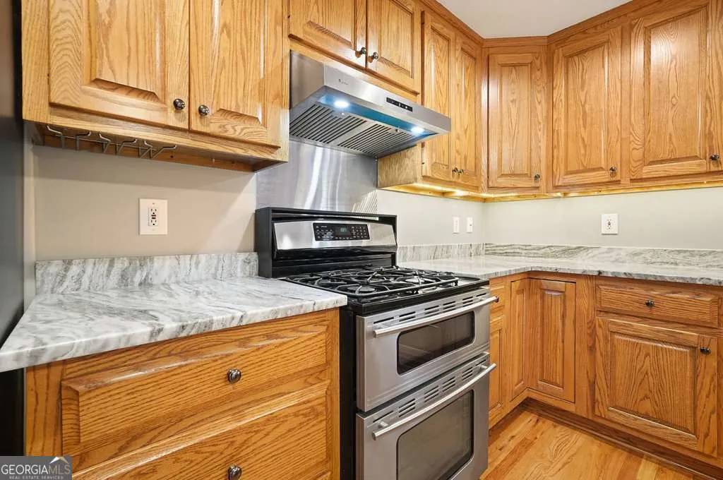 1124 Fieldstone Drive