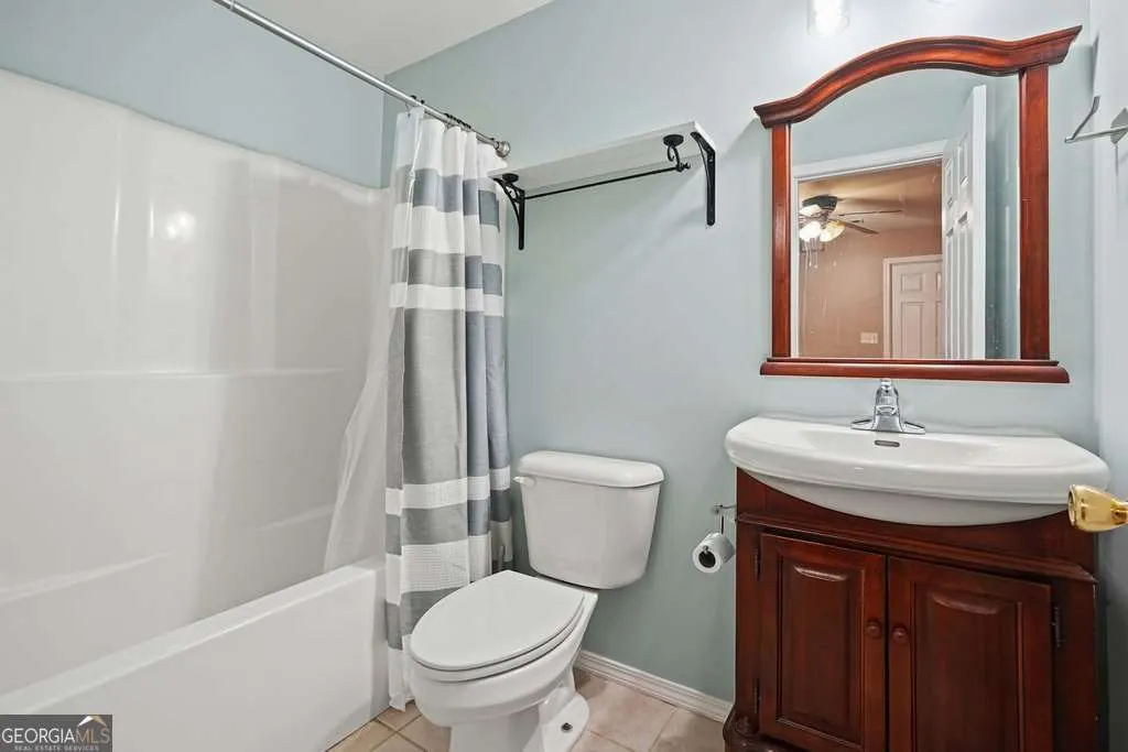 1124 Fieldstone Drive