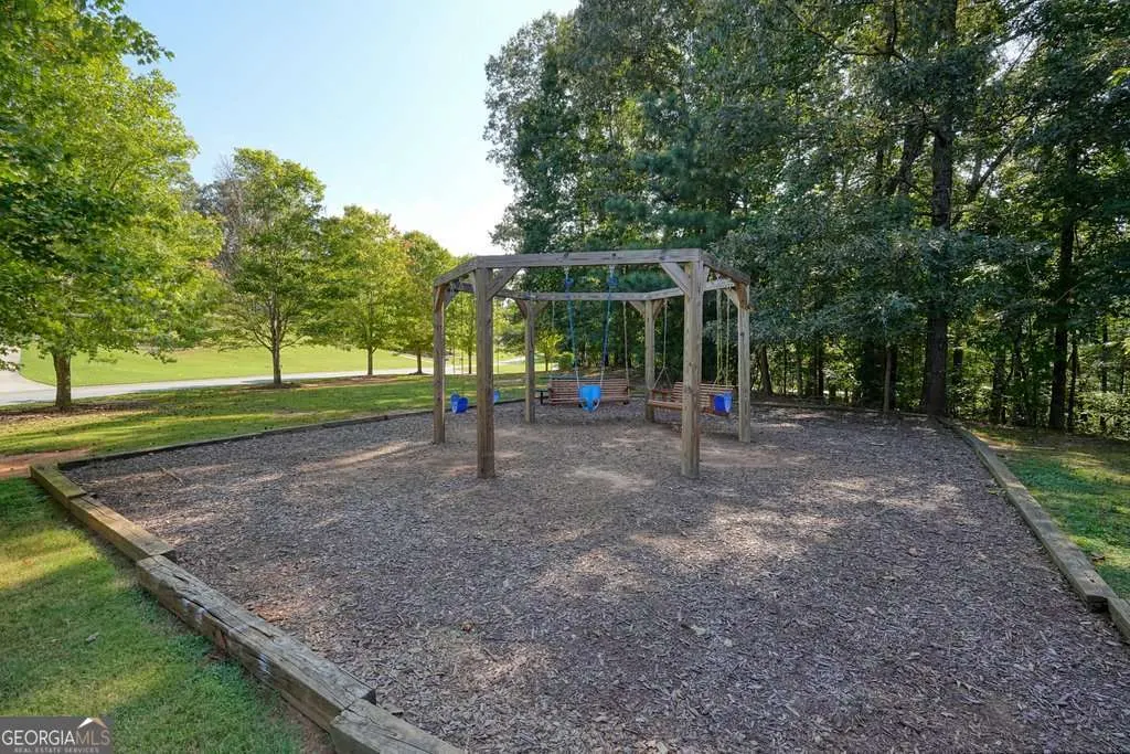 1124 Fieldstone Drive