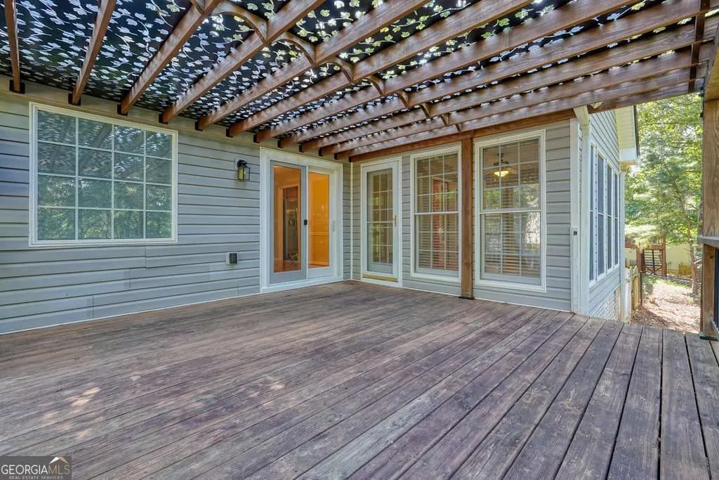 1124 Fieldstone Drive