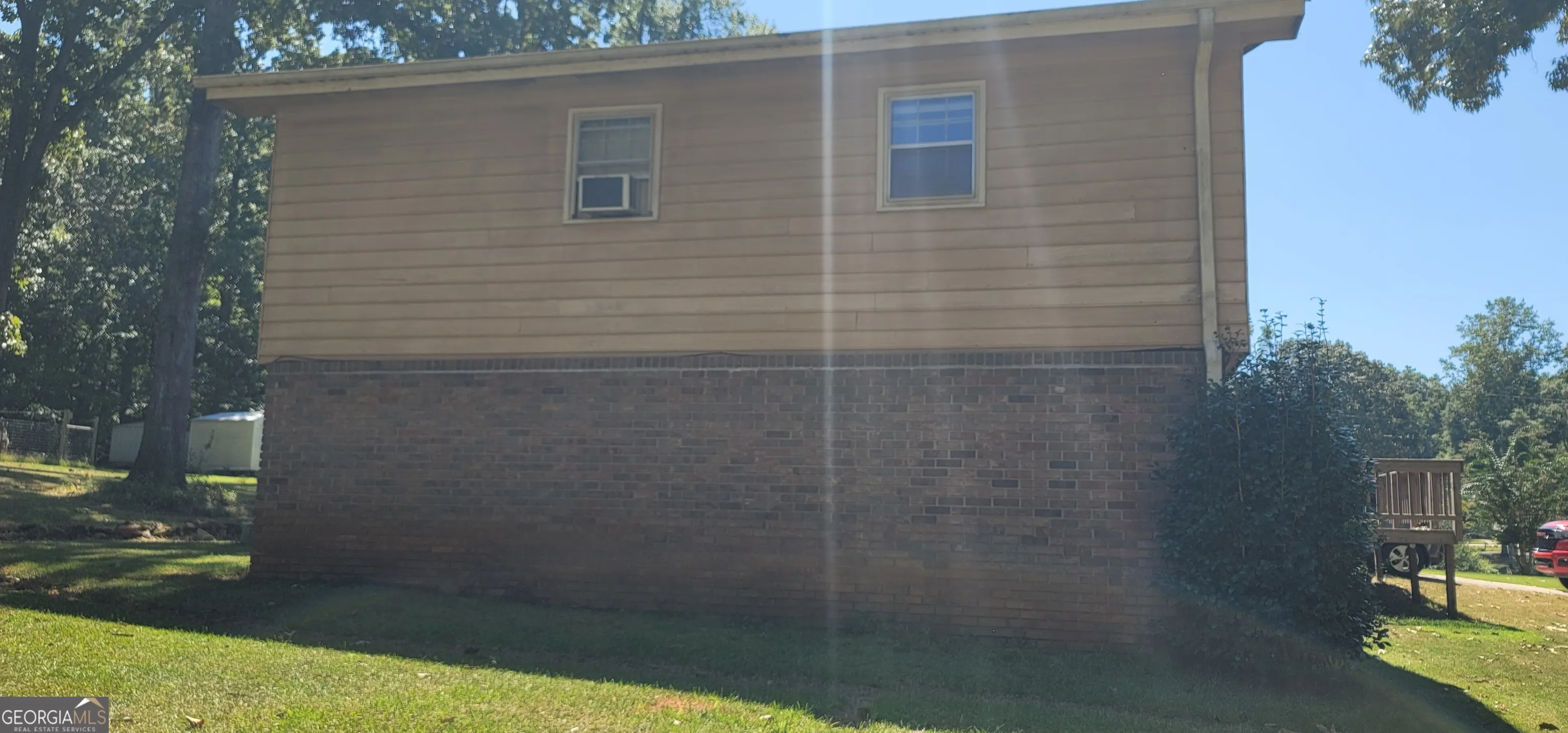 150 N Lake Drive