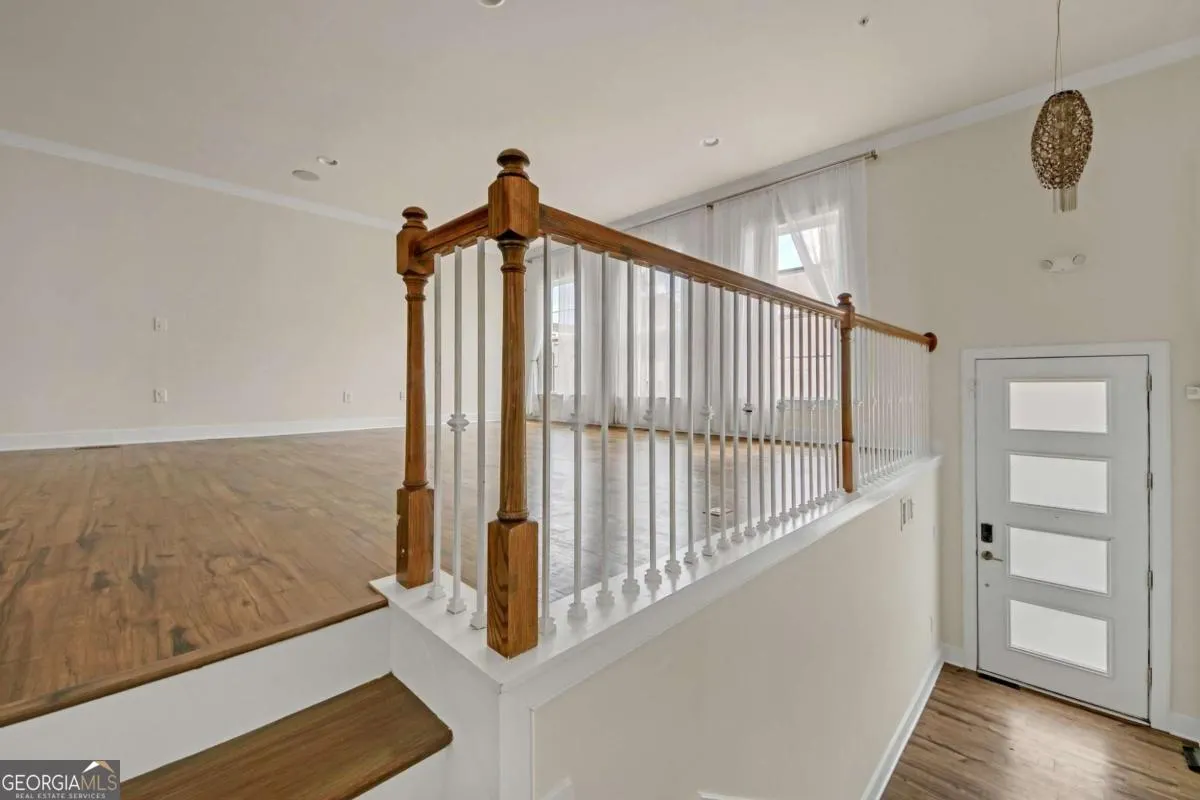 860 Stonehill Lane