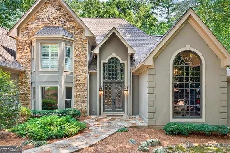 4435 PEMBERTON Cove