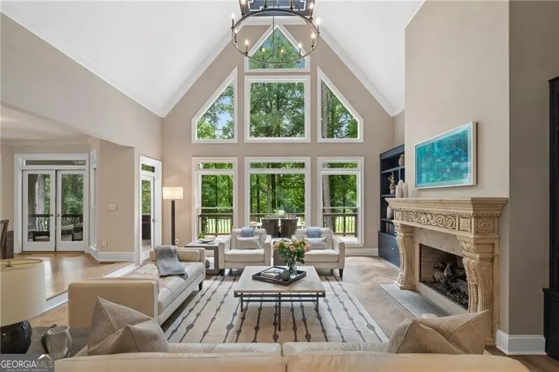 4435 PEMBERTON Cove