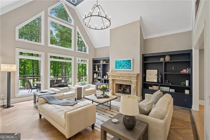 4435 PEMBERTON Cove