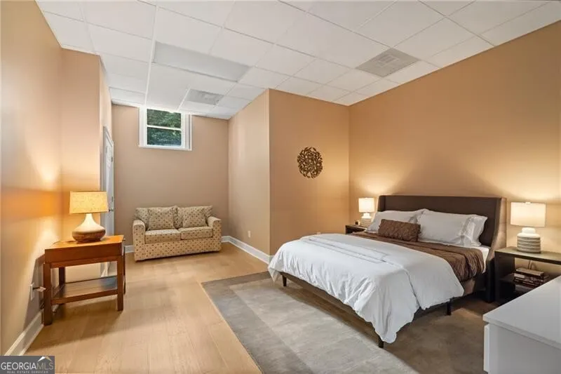 4435 PEMBERTON Cove
