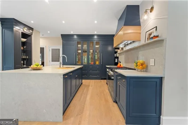 4435 PEMBERTON Cove
