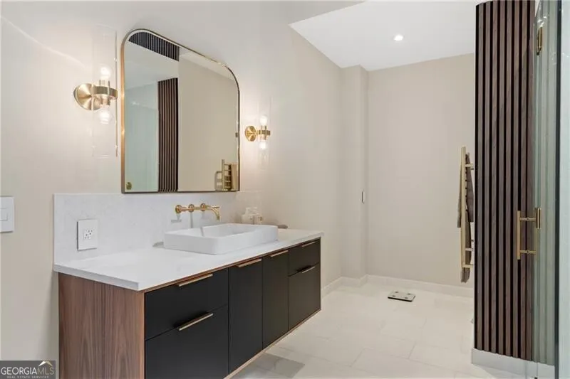 4435 PEMBERTON Cove