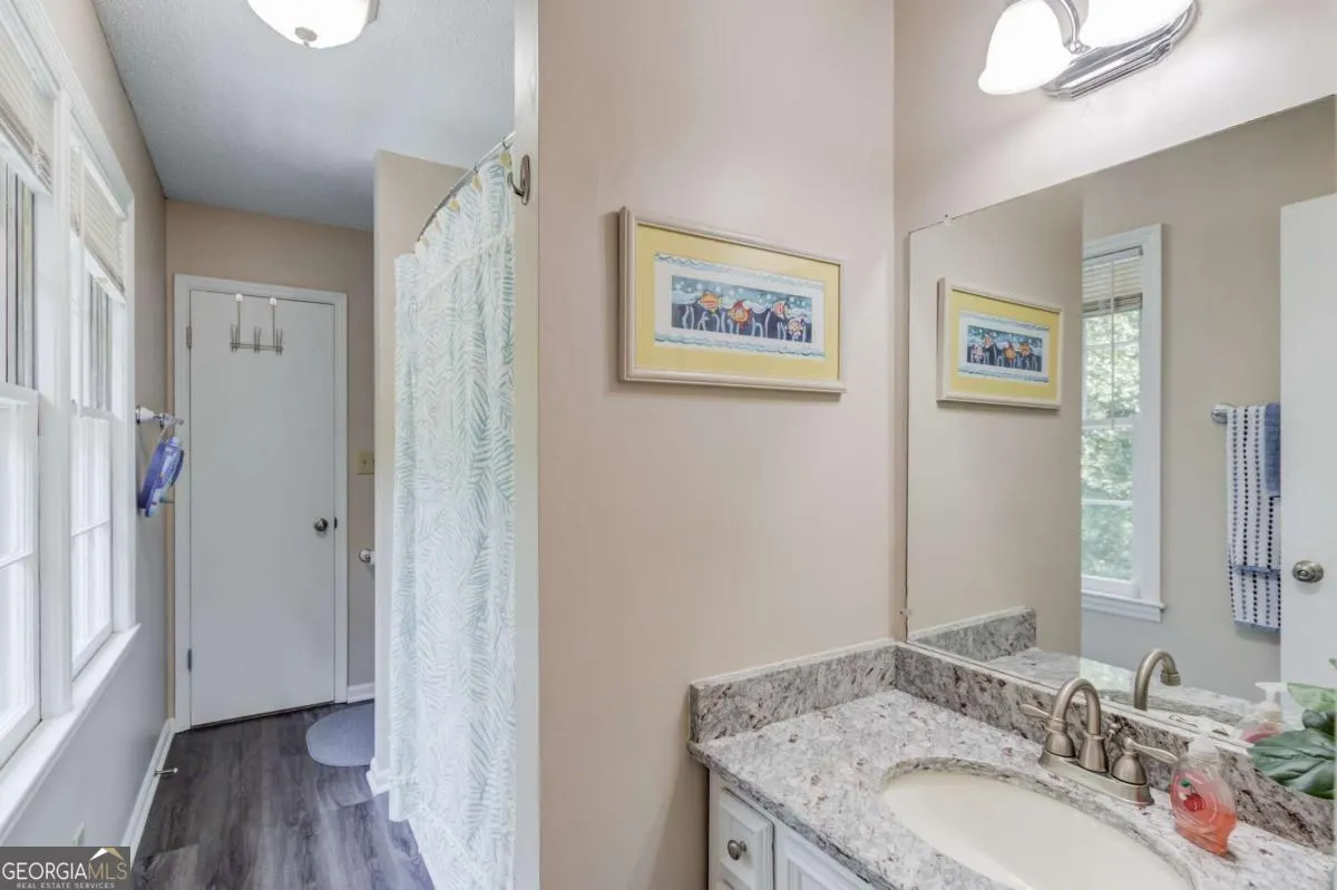3574 Thompson Bend