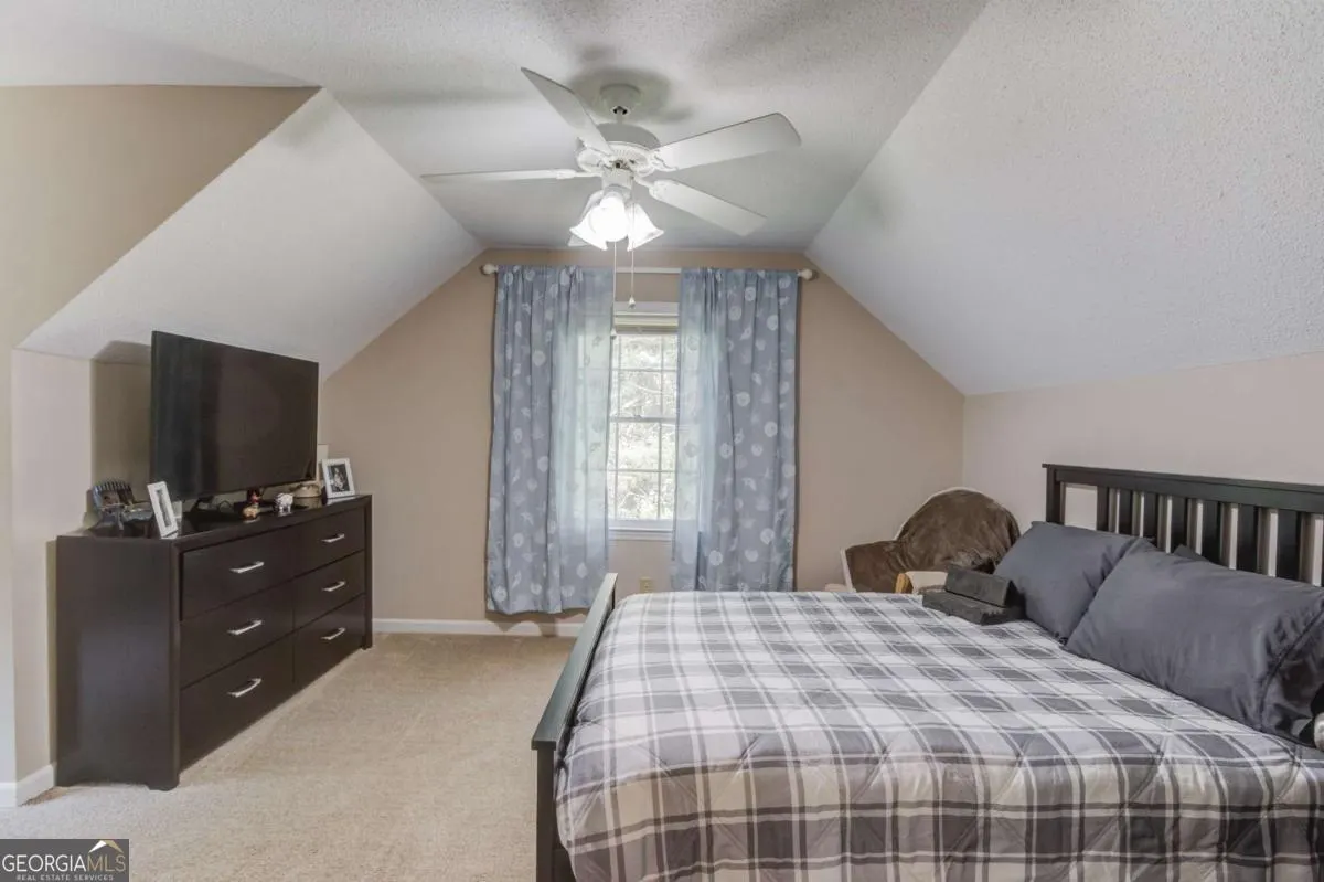 3574 Thompson Bend
