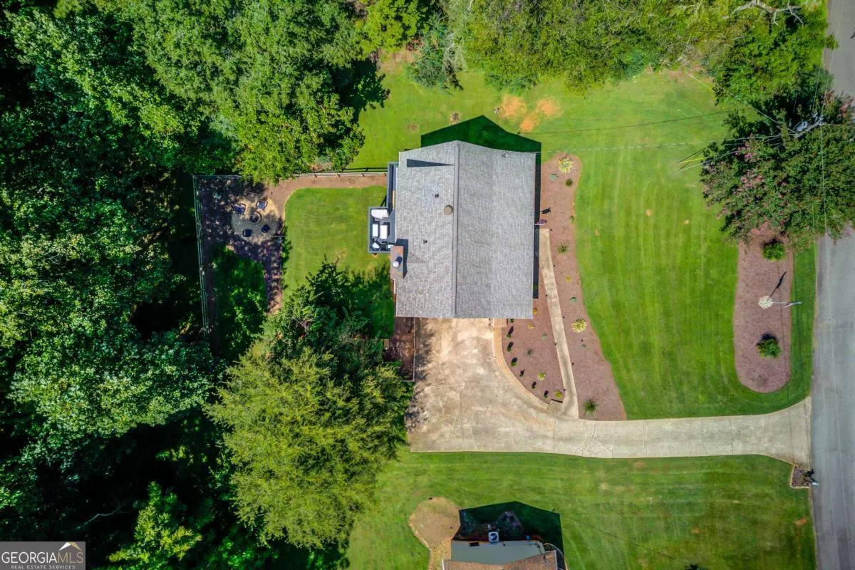 3574 Thompson Bend