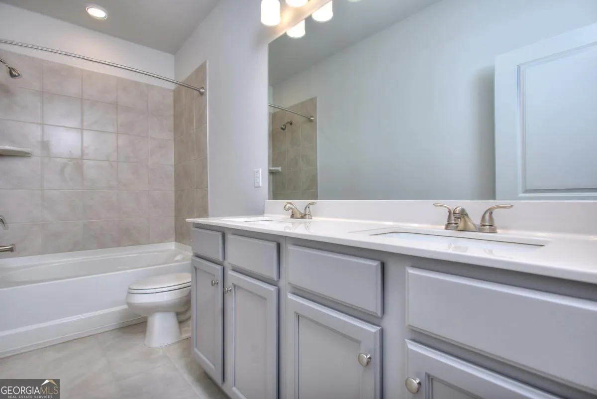 104 Greenview Court