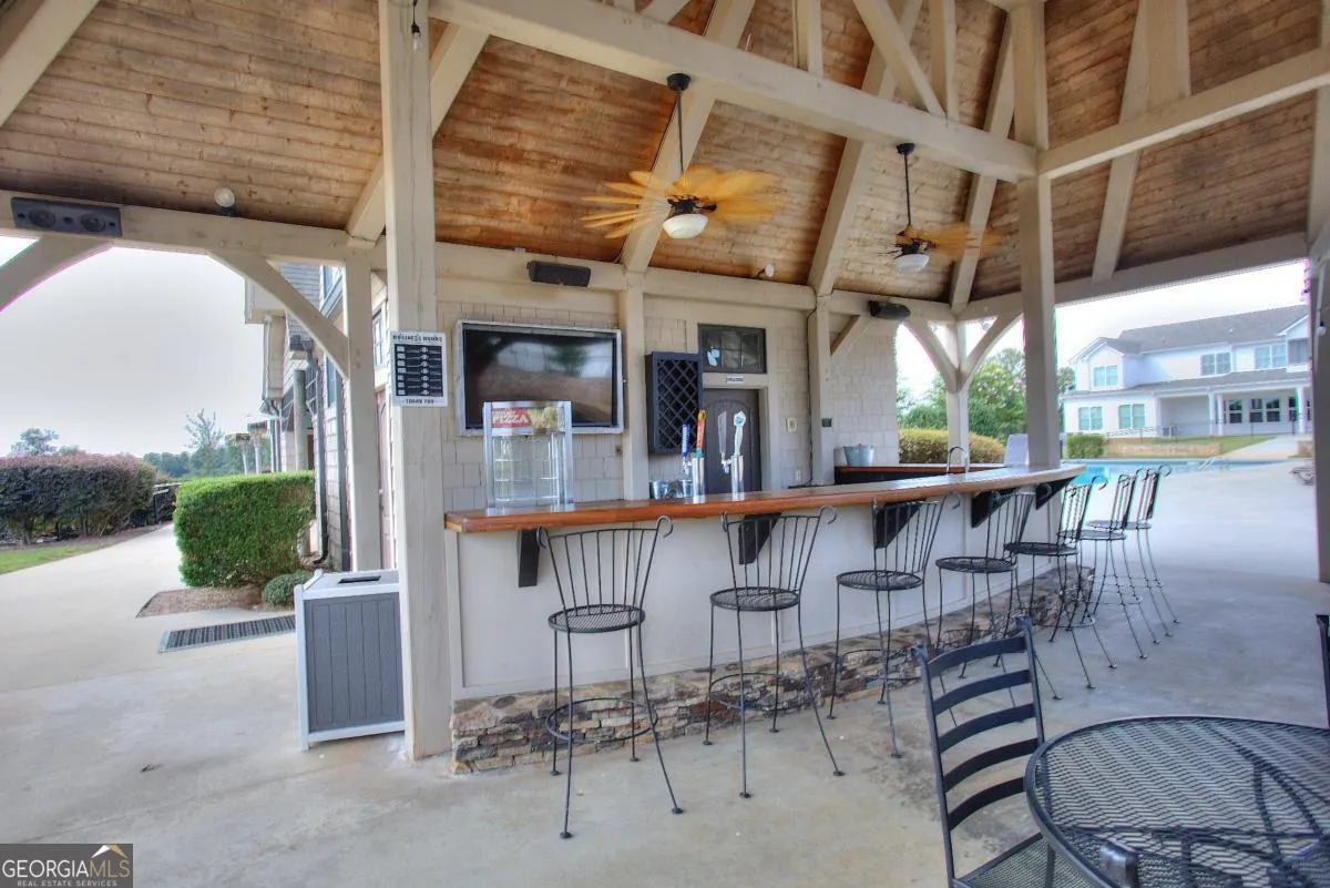 104 Greenview Court