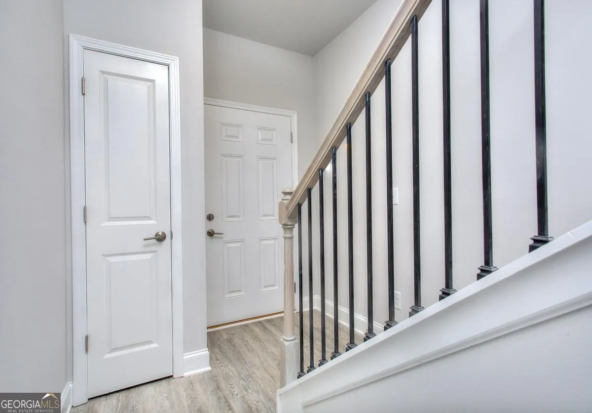 104 Greenview Court