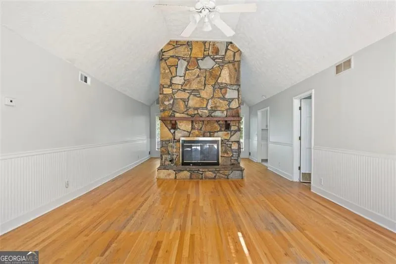 405 Waterfront Court