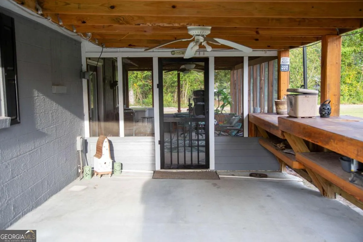 1758 Eason Bluff Road