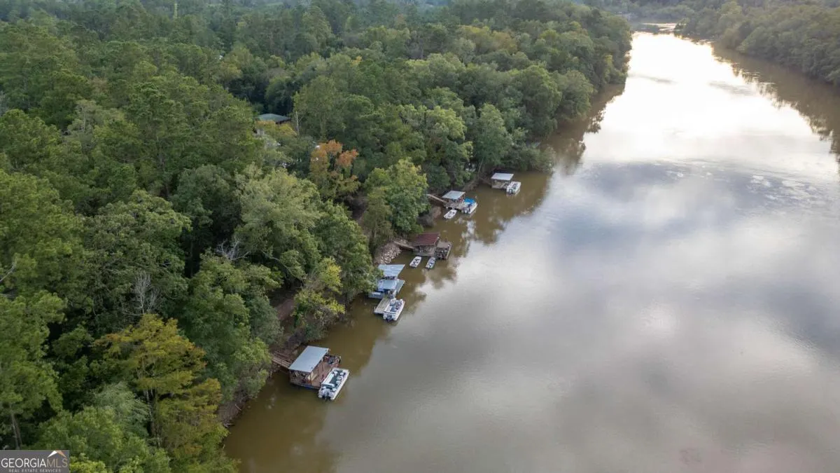 1758 Eason Bluff Road