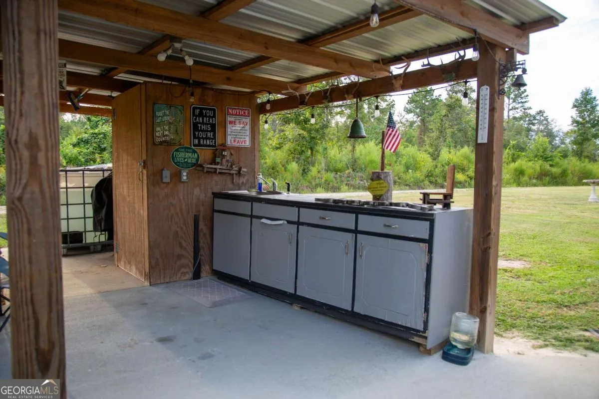 1758 Eason Bluff Road