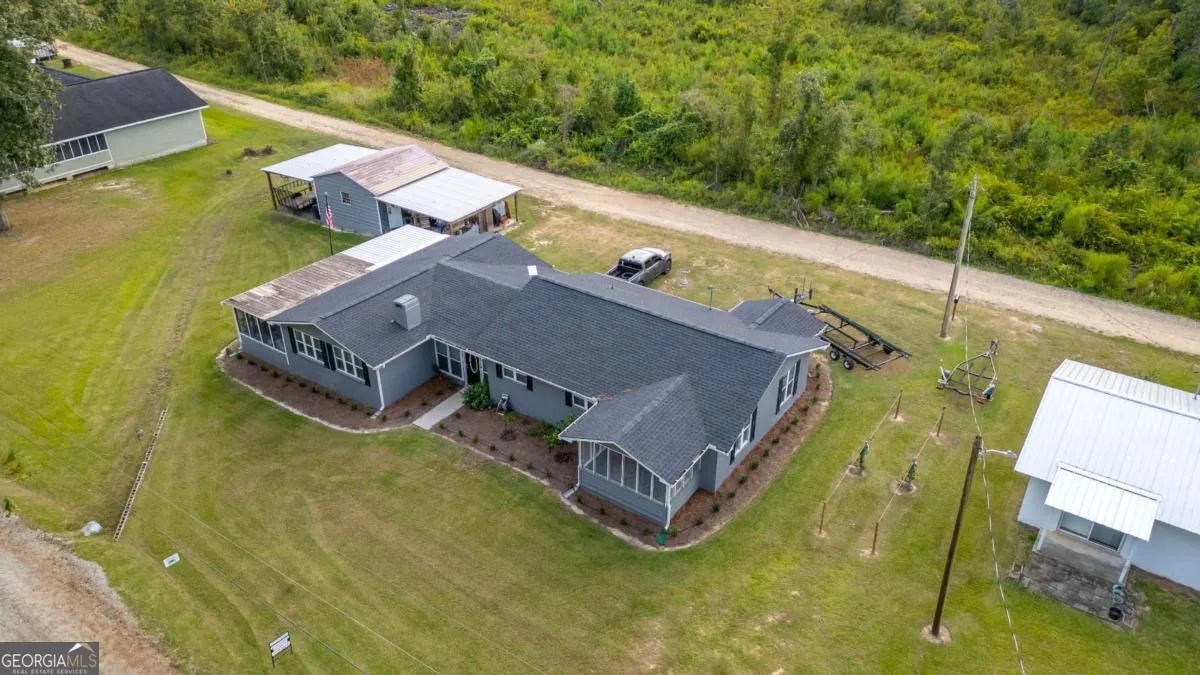 1758 Eason Bluff Road