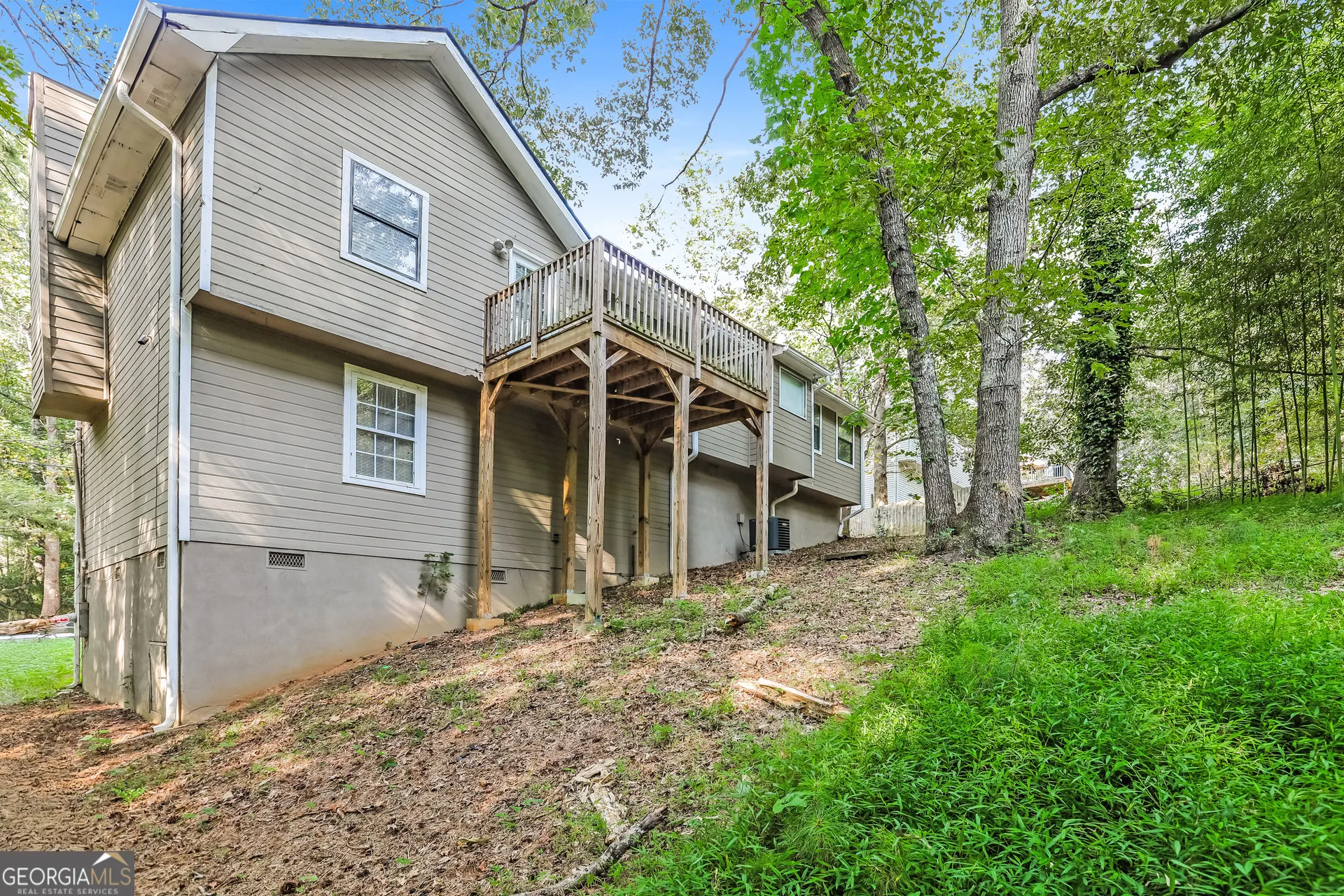 6776 Birch Road